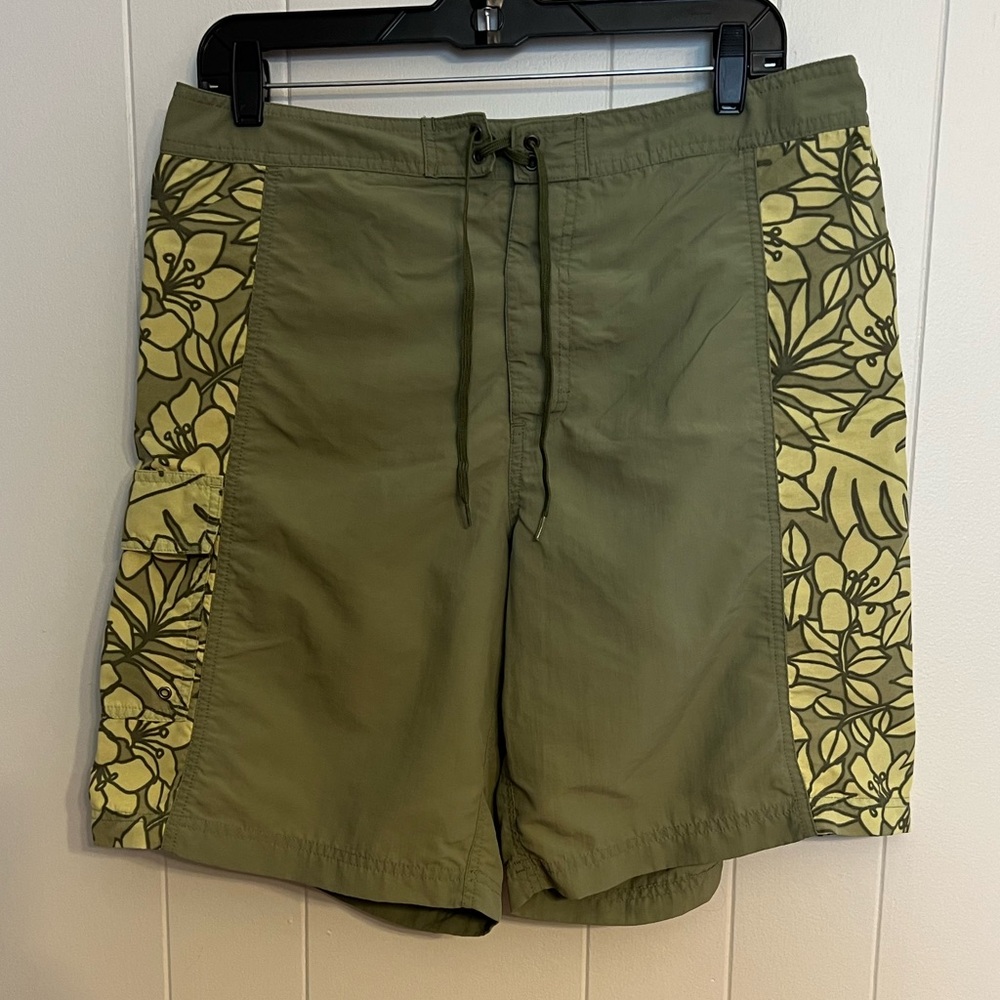 L.L. Bean swim trunks / board shorts, size 36
